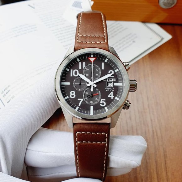 Sale! Citizen Sports 43mm Men's Leather Watch! - Picture 2 of 5